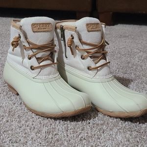 Sperry Boots